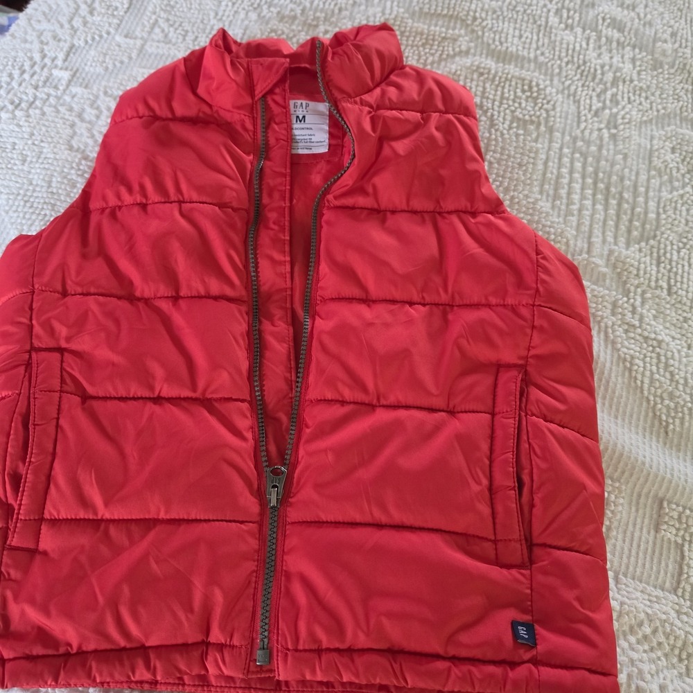 Gap Kids ColdControl Red Puffer Vest Water Resistant Full Zip Size M (8)